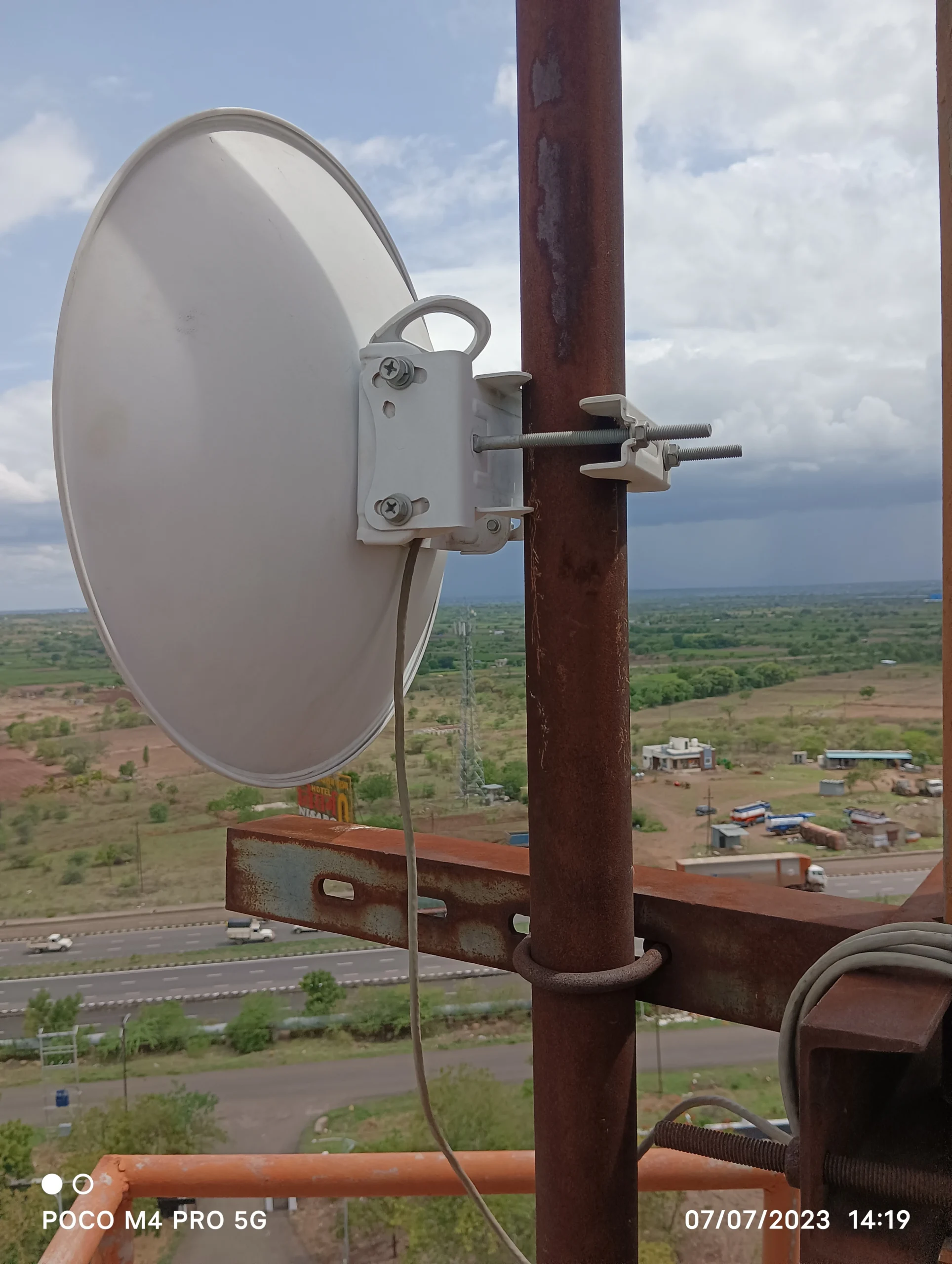 Ubiquiti airMAX PowerBeam M5 400mm 5GHz 25dBi Bridge (PBE-M5-400) - Image 3